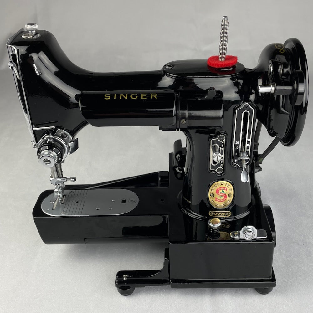 Singer red S 222 Featherweight