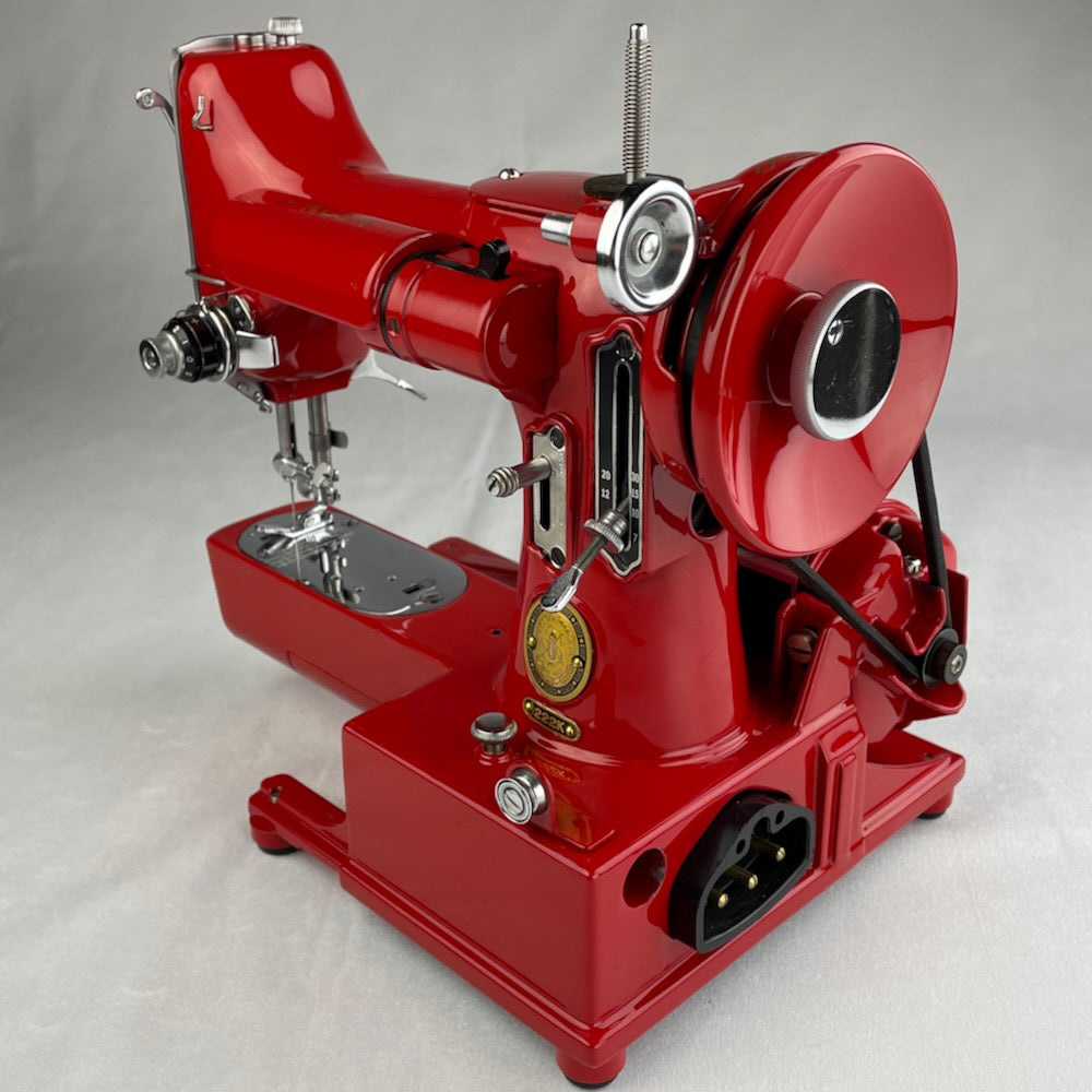 1954 Red Singer 222K / 222 Featherweight for Sale.