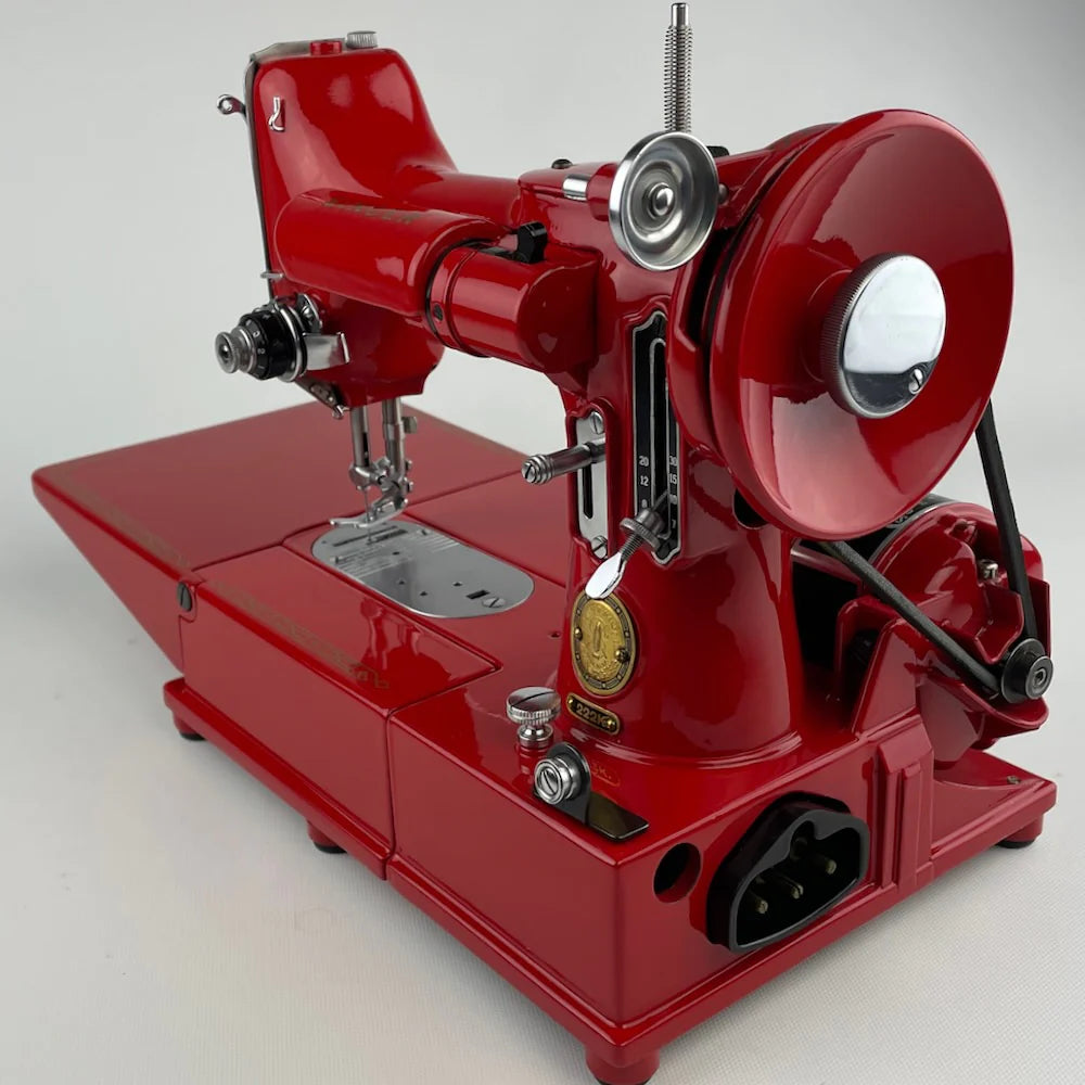 528 FLAME RED 1000M – Grome's Sewing Machine Company