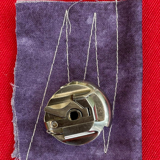 Original Singer 221 Featherweight Bobbin Case - Tested on a Featherweight . "SIMANCO 45750."