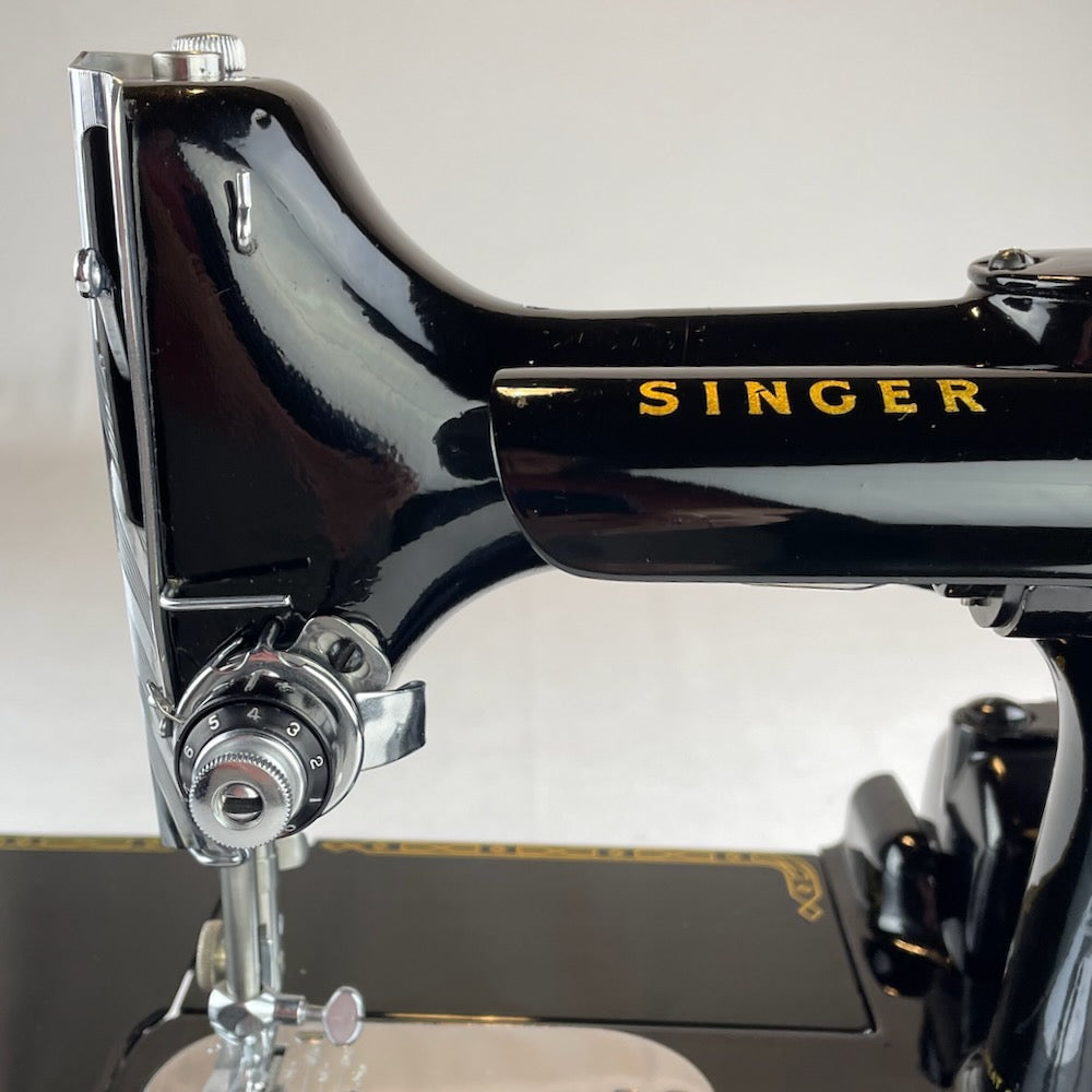 1 - 1954 Singer 222K Featherweight For Sale,  EJ908684. US Voltage.