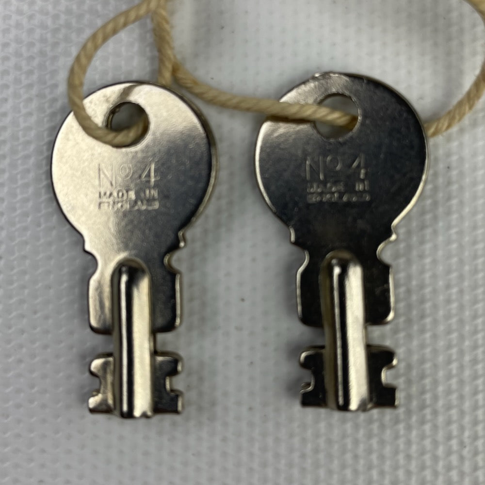 Singer 222K keys